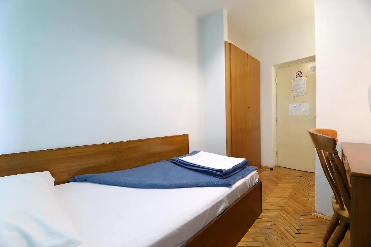 Rijeka Budget Rooms Hostel