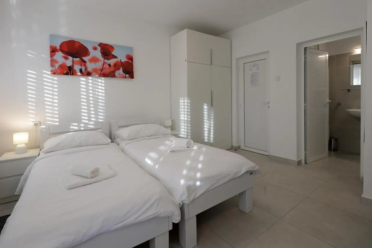 Hostel Rijeka Budget Rooms