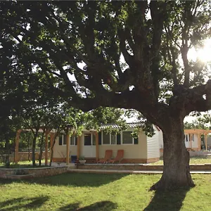 Micanovi Dvori Mobile Village Zrmanja Vakantiepark Obrovac