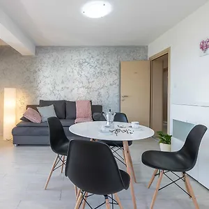 https://guesthouse-villa-tre-marie.in-istria.net